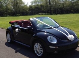 Convertible VW Beetle wedding car in Swindon